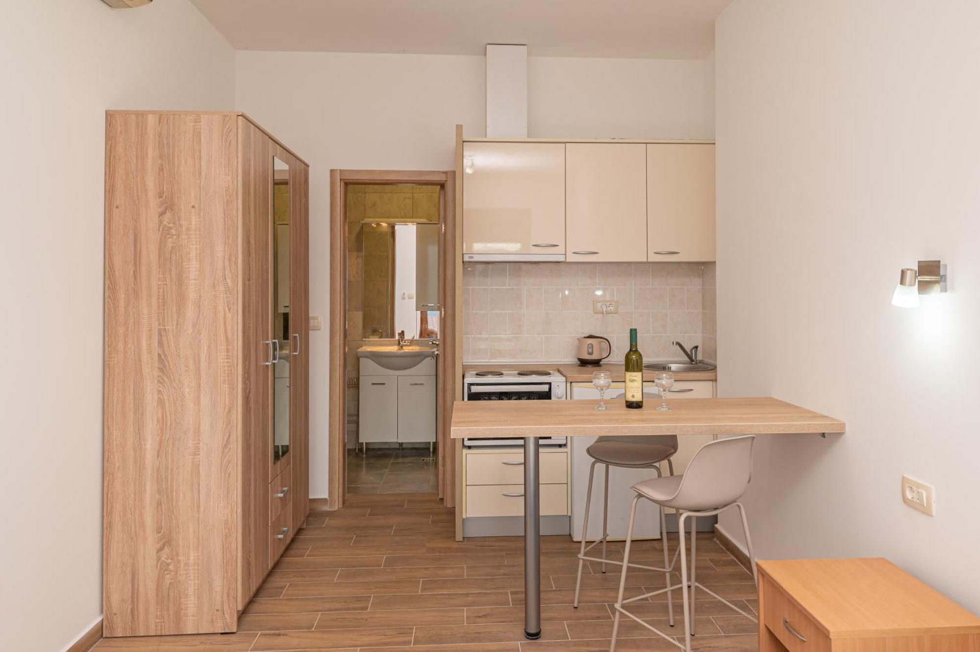 Appartamento Red Hill Cattaro Esterno foto