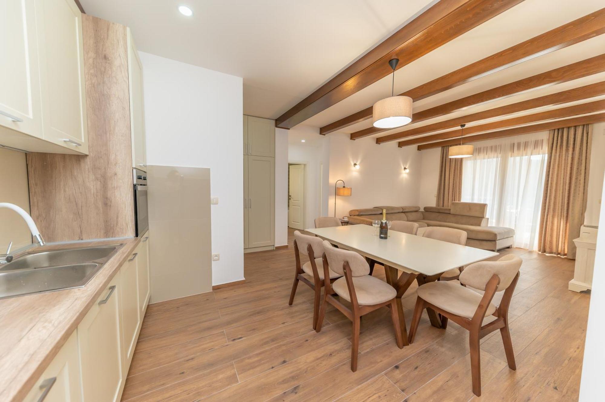 Appartamento Red Hill Cattaro Esterno foto
