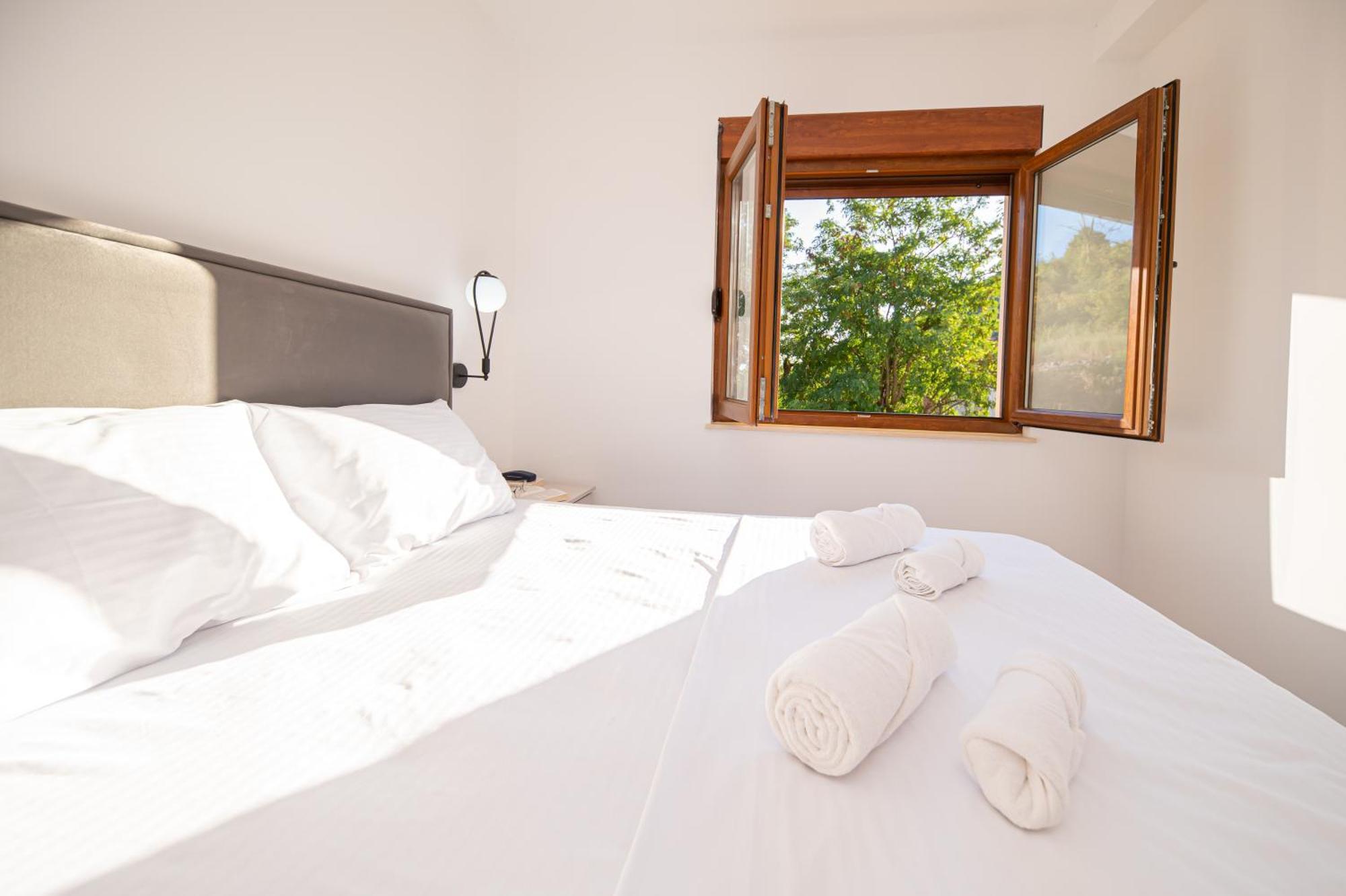 Appartamento Red Hill Cattaro Esterno foto