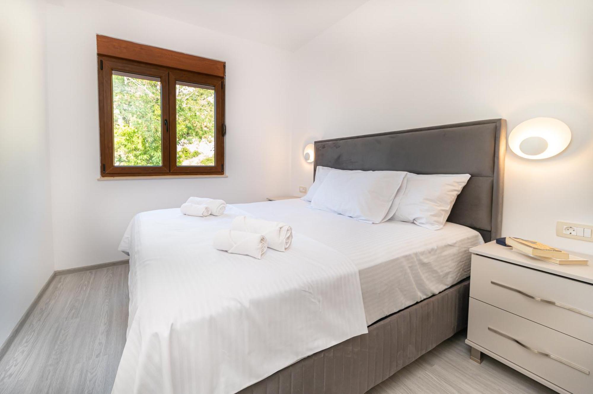 Appartamento Red Hill Cattaro Esterno foto