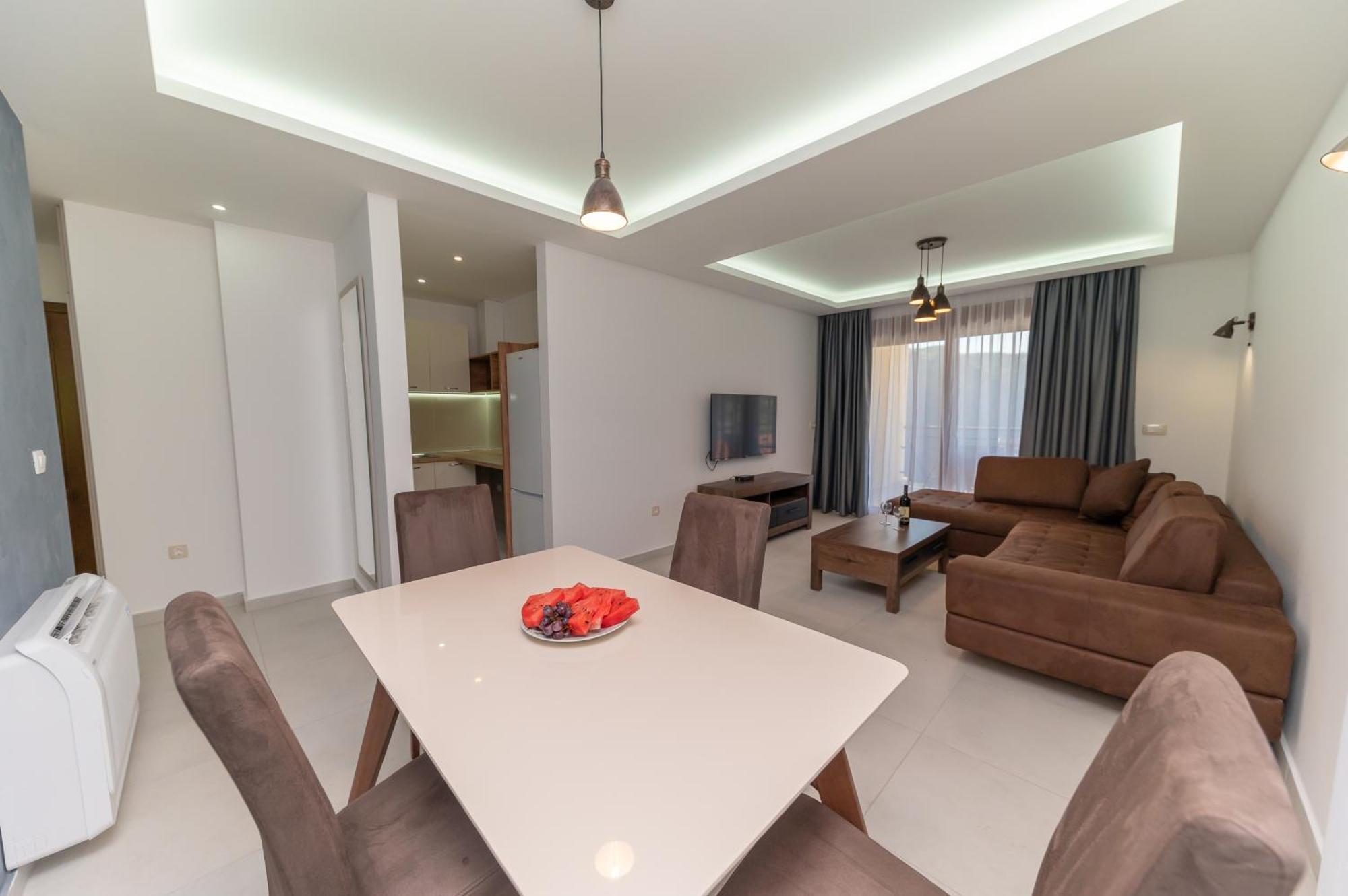 Appartamento Red Hill Cattaro Esterno foto